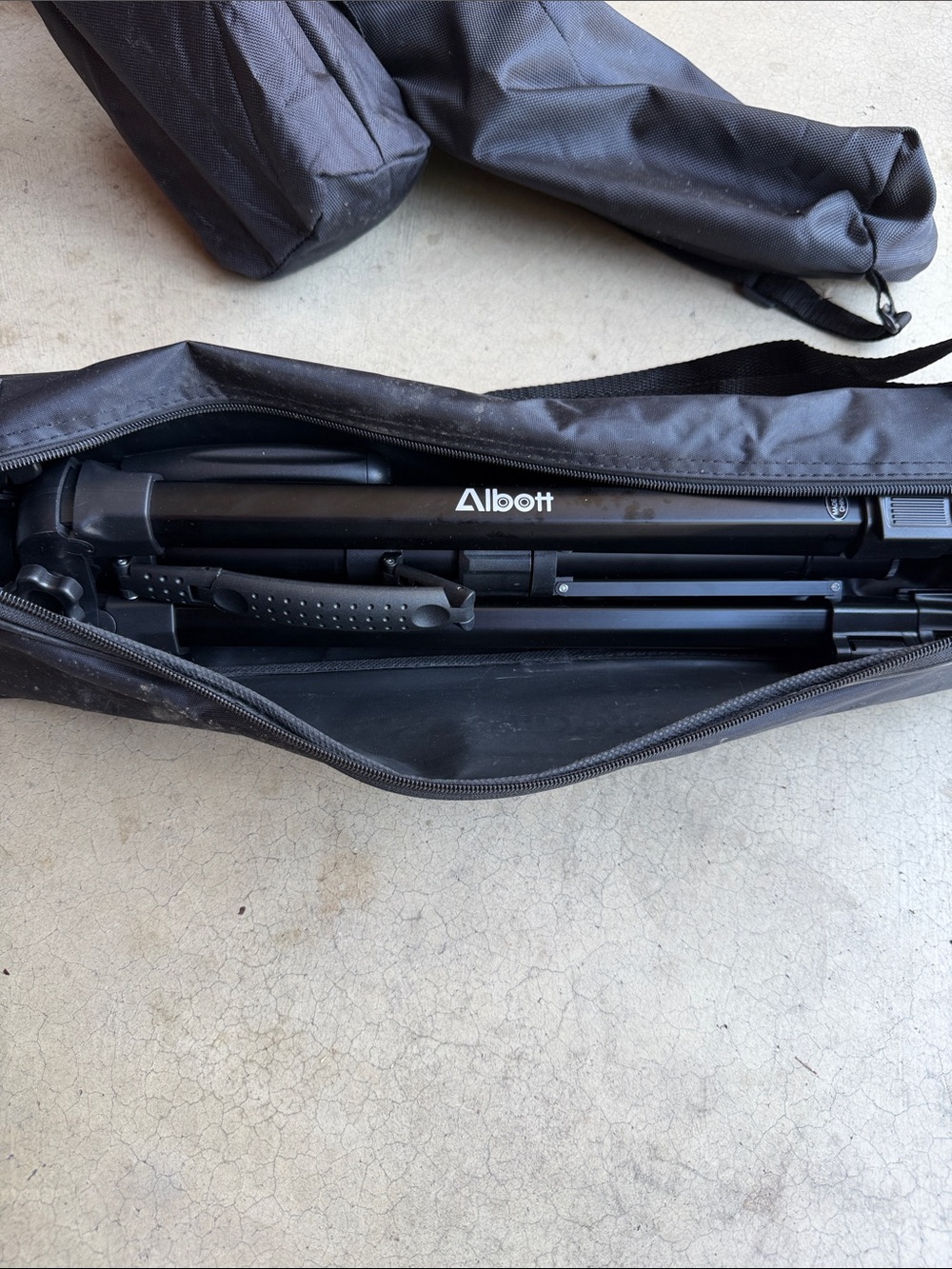 Black Tripod Abbott brand